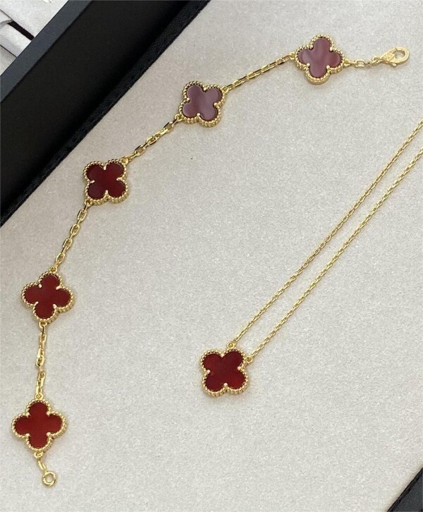 위핑,반클리프 아펠 빈티지 알함브라 브레이슬릿 커넬리언/ VANCLEEF&ARPELS